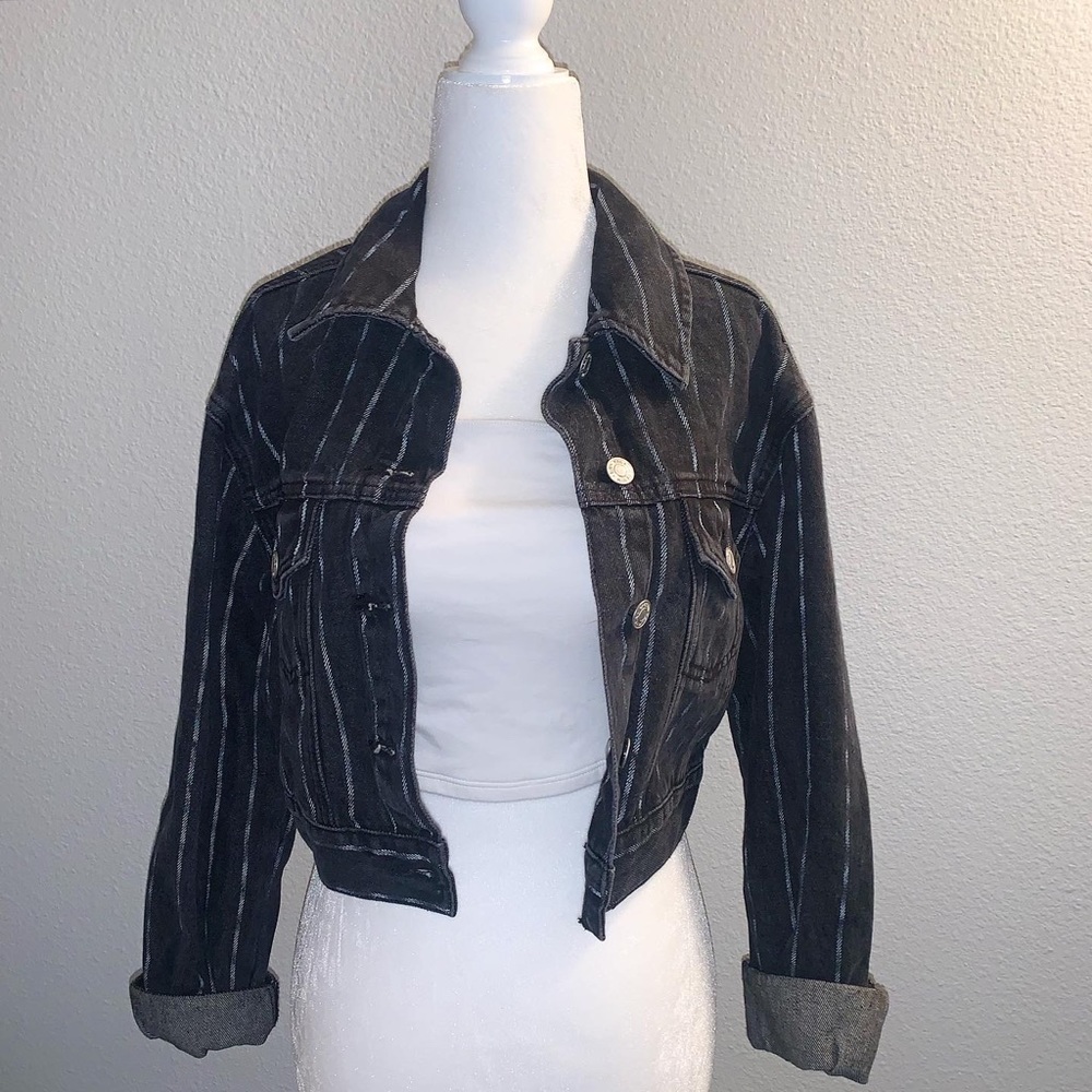 cropped denim jacket